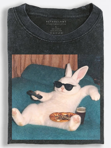 Funny Bunny Couch Vintage Washed T-Shirt