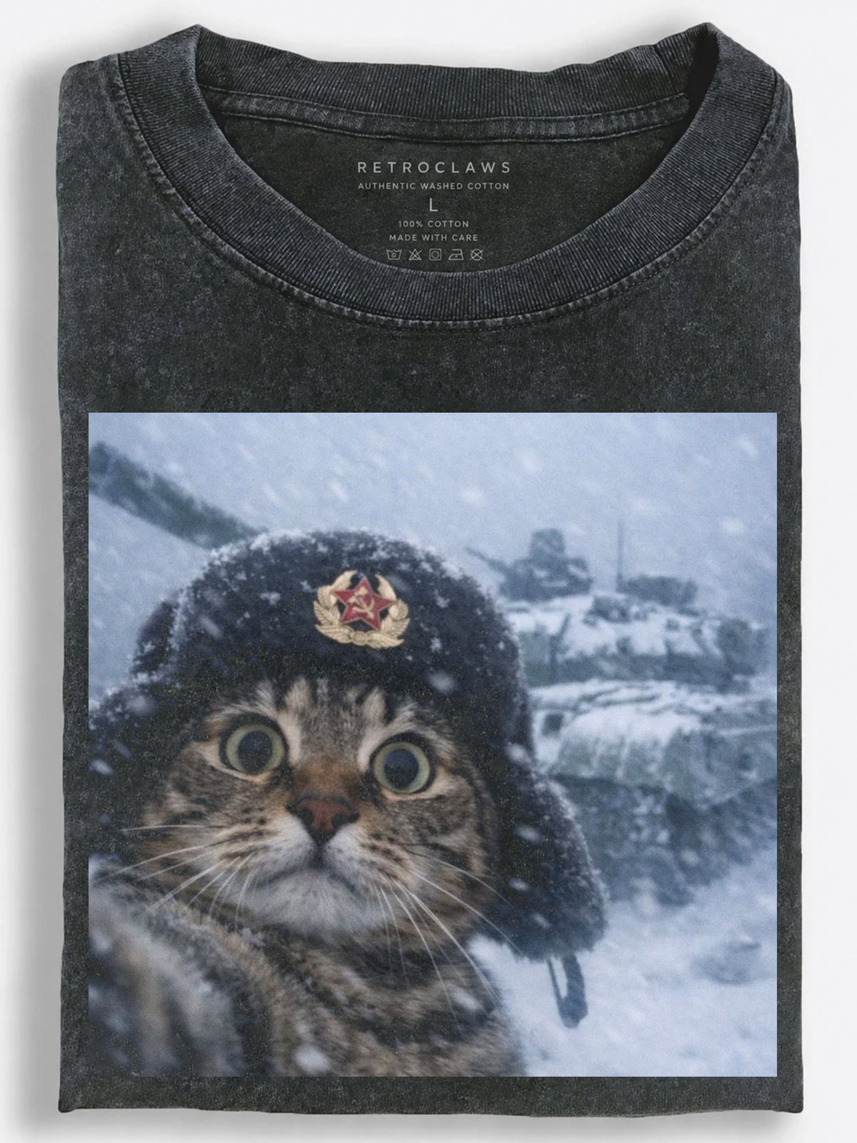 Cat in a Winter Soldier Hat Vintage Washed T-Shirt
