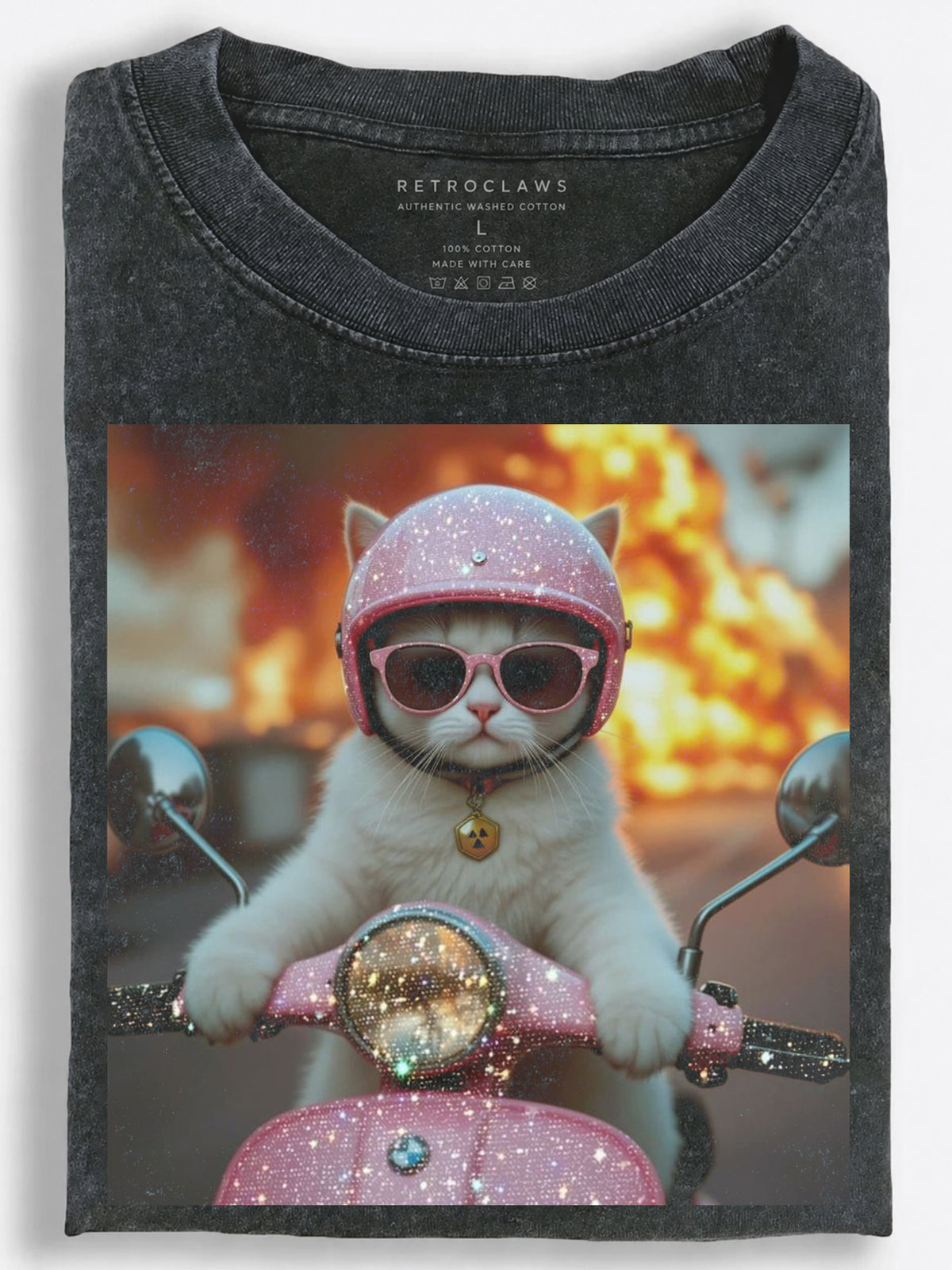 Cat Riding a Pink Scooter Vintage Washed T-Shirt