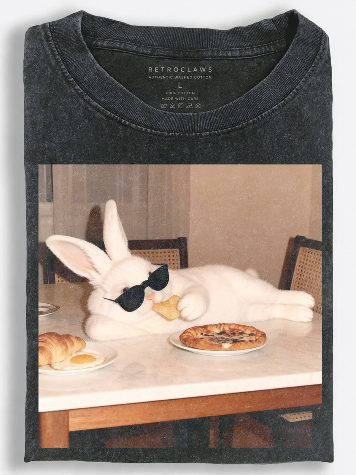 Rabbit Pizza Party Vintage Washed T-Shirt