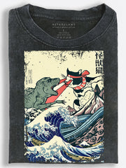 Kaiju Cat Battle in Japanese Ukiyo-e Style Vintage Washed T-Shirt