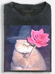 Romantic Retro Cat Offering a Pink Rose on Date Night Vintage Washed T-Shirt