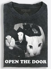 Funny Black-and-White Cats Crowd the Door Demanding to Be Let In Vintage Washed T-Shirt