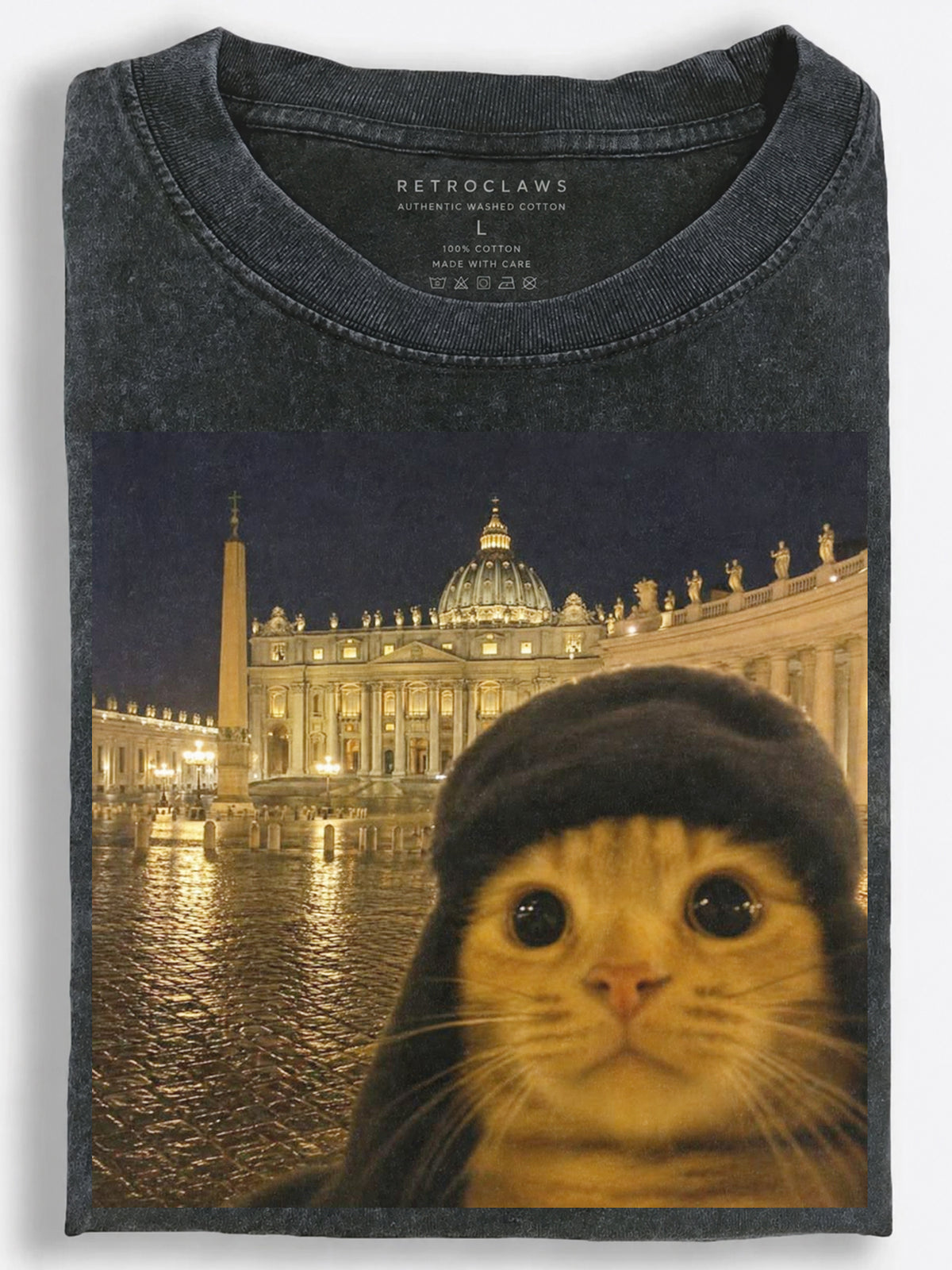 Whimsical Retro Traveler Cat Taking a Nighttime Selfie at the Vatican Vintage Washed T-Shirt