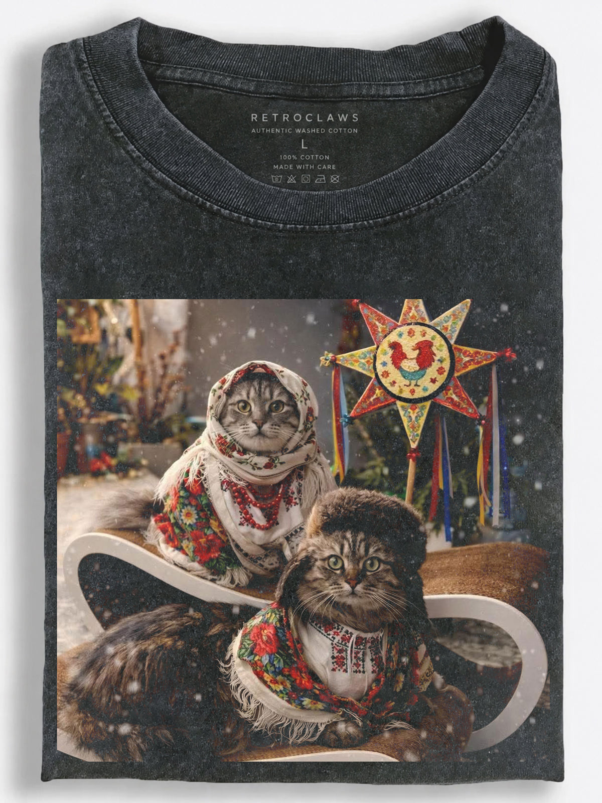 Festive Slavic Folk Cats with a Traditional Christmas Star Vintage Washed T-Shirt