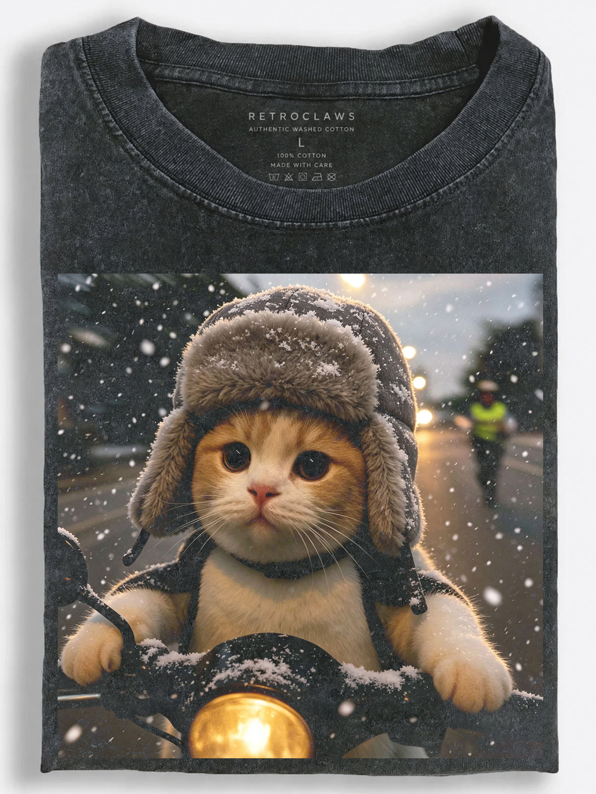 Wide-Eyed Retro Slavic Cat??£¤s Snowy Motorcycle Adventure Vintage Washed T-Shirt