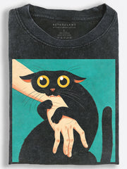 Anxious Black Cat Biting an Arm Retro Art Vintage Washed T‑Shirt